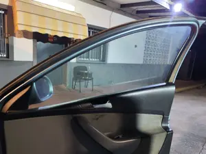 Foto de LUNA DELANTERA DERECHA VOLKSWAGEN PASSAT BERLINA (3C2) 2.0 TDI (140 CV / 103 KW) referencia 3C4845202B