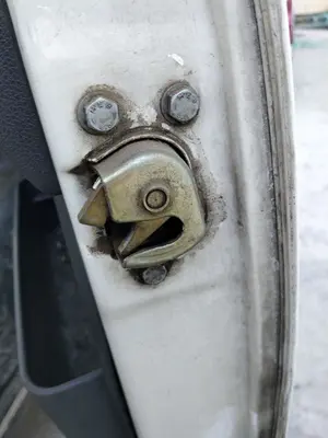 Foto de CERRADURA PUERTA DELANTERA DERECHA FIAT DUCATO I BUS