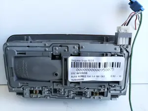 Foto de LUZ INTERIOR ALFA ROMEO 156 referencia 1520400000 foto 4