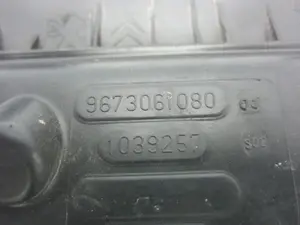 Foto de CAJA FILTRO AIRE HONDA CR-V (RD8) 2.0 VTEC CAT (150 CV / 110 KW) referencia 9673061080 foto 11