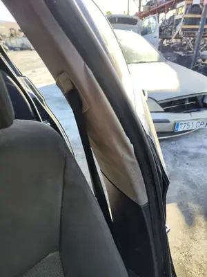 Foto de CINTURON SEGURIDAD DELANTERO IZQUIERDO BMW SERIE 3 BERLINA (E90) 2.0 16V Diesel (163 CV / 120 KW)