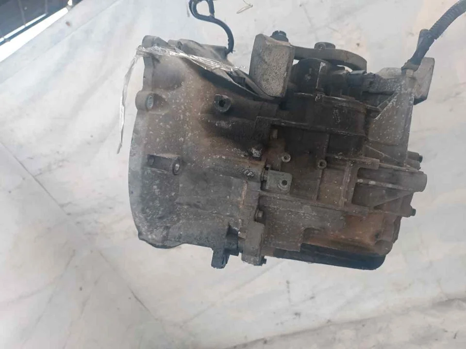 Foto de CAJA CAMBIOS FORD KUGA (CBV) referencia 6m2r7f096ed