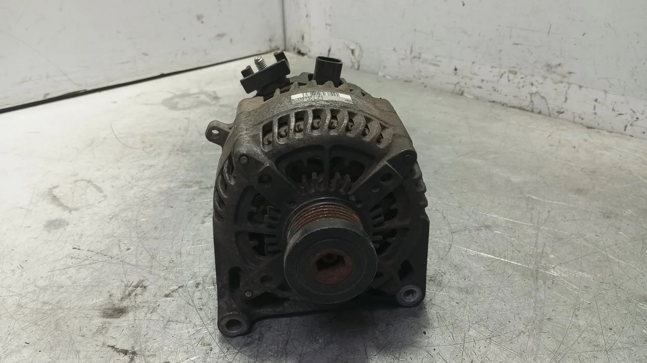 Foto de ALTERNADOR BMW SERIE Z4 ROADSTER (E89) 2.0 TwinTurbo (245 CV / 180 KW) referencia 760506102