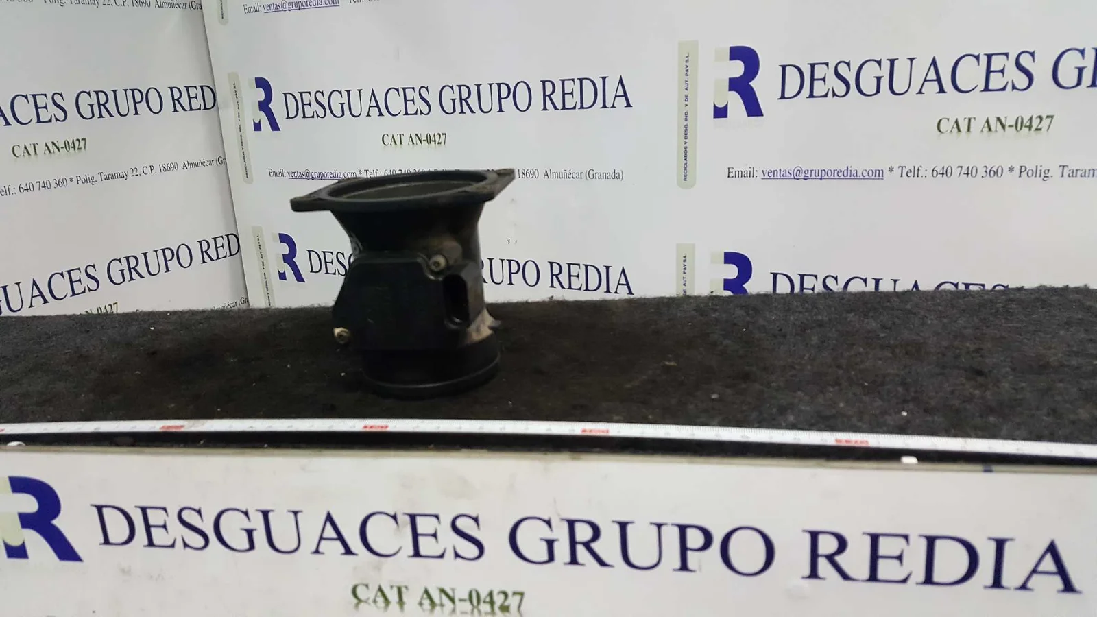 Foto de CAUDALIMETRO VOLKSWAGEN PASSAT BERLINA (3B3) referencia 06A906461B