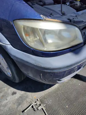 Foto de FARO DERECHO OPEL ZAFIRA A 1.6 16V (101 CV / 74 KW) referencia 9118792 foto 3