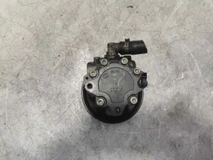 Foto de BOMBA DIRECCION AUDI A4 AVANT (8E) 2.5 V6 24V TDI (163 CV / 120 KW) referencia 4E0145155N