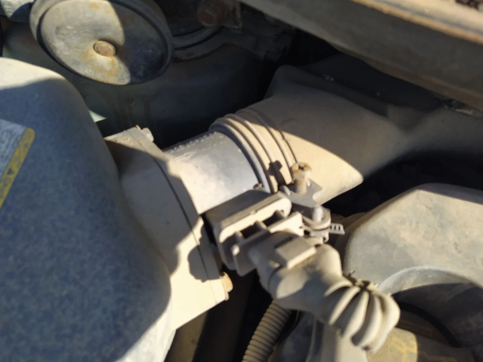 Foto de CAUDALIMETRO HYUNDAI MATRIX (FC) 1.5 CRDi CAT (102 CV / 75 KW)