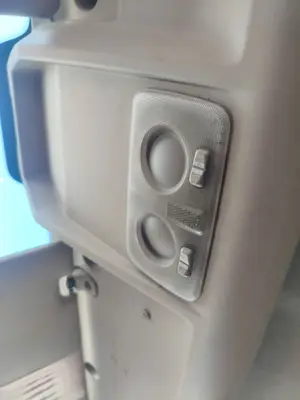 Foto de LUZ INTERIOR FIAT DUCATO 3 FURGÓN 33 2.2 JTD CAT (101 CV / 74 KW) referencia 0735507762