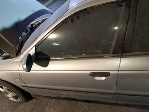 Foto de PUERTA DELANTERA IZQUIERDA HONDA ACCORD BERLINA (CG7-9/CH1-7)