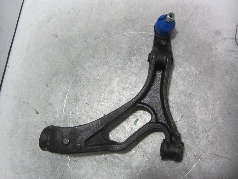Foto de BRAZO SUSPENSION INFERIOR DELANTERO DERECHO PORSCHE CAYENNE (TIPO 92A) 3.6 CAT (299 CV / 220 KW) referencia 7L0407154E