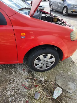 Foto de ALETA DELANTERA DERECHA CHEVROLET KALOS 1.2 CAT (72 CV / 53 KW) foto 2