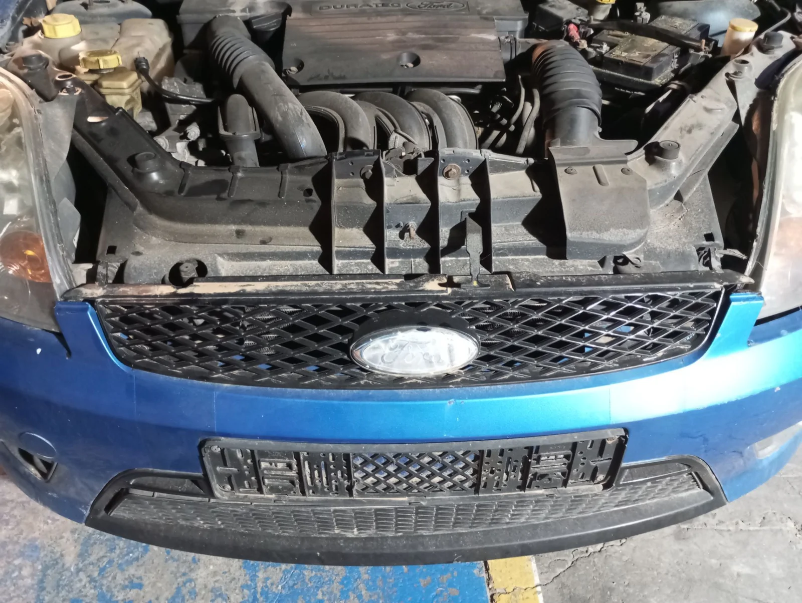 Foto de PANEL FRONTAL FORD FIESTA (CBK) 1.25 16V CAT (69 CV / 51 KW)