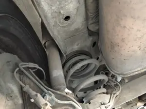 Foto de AMORTIGUADOR TRASERO DERECHO OPEL CORSA C 1.2 16V CAT (Z 12 XE / LW4) (75 CV / 55 KW)