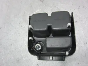 Foto de MOLDURA SUZUKI IGNIS RM (MH) 1.3 DDiS Diesel CAT (69 CV / 51 KW) referencia 7581586G0 foto 3