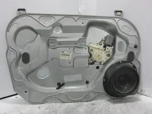 Foto de ELEVALUNAS DELANTERO IZQUIERDO FORD FOCUS BERLINA (CB4) 1.6 16V CAT (101 CV / 74 KW) referencia 984570204 foto 1