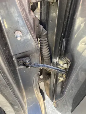 Foto de RETENEDOR PUERTA FORD FOCUS SPORTBREAK (CB4)
