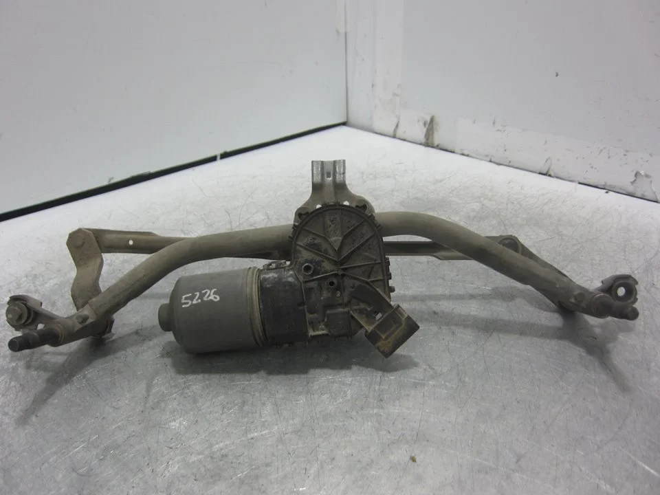 Foto de MOTOR LIMPIA DELANTERO PEUGEOT 207 CC CABRIO-COUPÉ 1.6 16V (120 CV / 88 KW) referencia 9681204380
