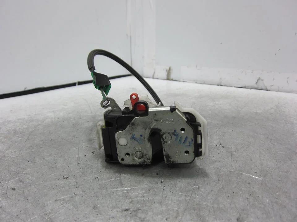 Foto de CERRADURA PUERTA DELANTERA IZQUIERDA CITROEN NEMO 1.4 (73 CV / 54 KW) referencia 1365229080