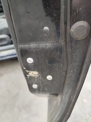 Foto de CERRADURA PUERTA DELANTERA DERECHA OPEL CORSA D 1.3 16V CDTI (75 CV / 55 KW) referencia 13258274 foto 3