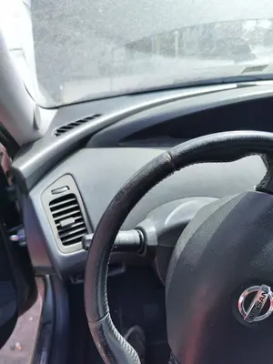 Foto de VOLANTE NISSAN PRIMERA BERLINA (P12) 2.2 16V Turbodiesel CAT (126 CV / 93 KW) referencia 48430AV617 foto 3