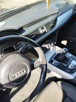 Foto de SALPICADERO AUDI A6 AVANT (4GD) 2.0 16V TDI (190 CV / 140 KW) referencia 4G1857001D foto 2