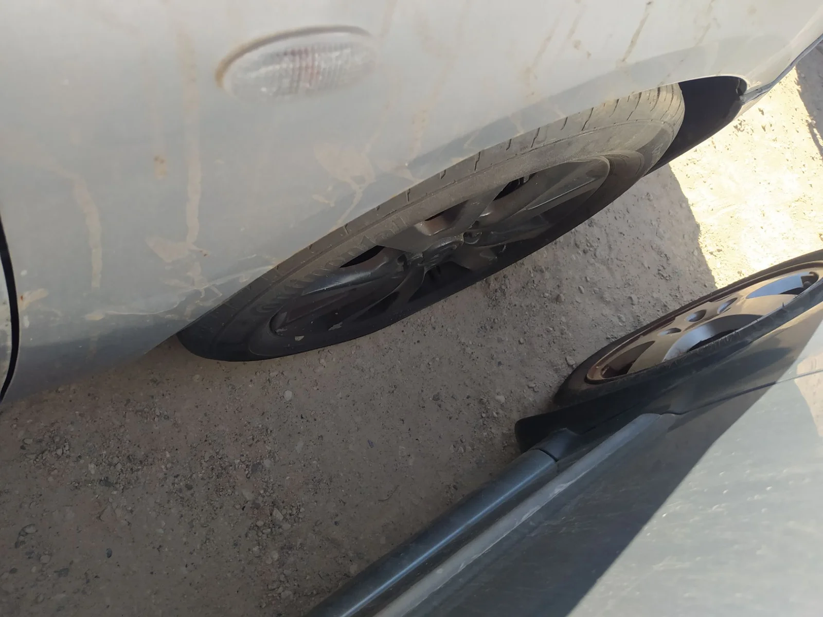 Foto de BRAZO SUSPENSION DELANTERO DERECHO MAZDA 3 BERLINA (BK) 1.6 CD Diesel CAT (109 CV / 80 KW)