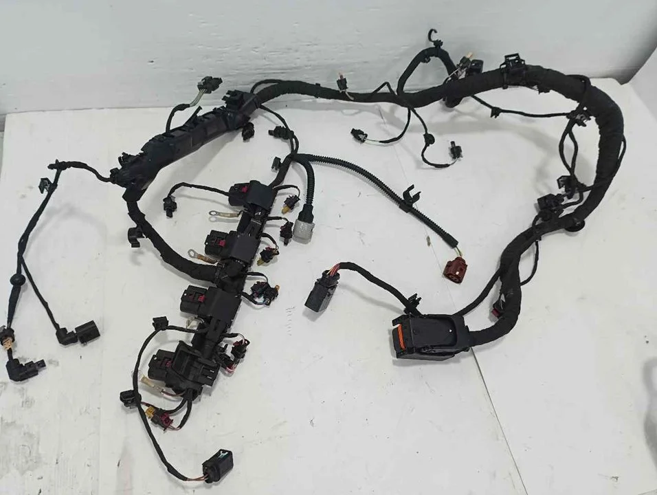 Foto de NO IDENTIFICADO PORSCHE MACAN (95BA) referencia 06L971824F