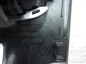 Foto de REJILLA AIREADORA VOLKSWAGEN GOLF VII BERLINA (BQ1/BE2) 1.6 TDI (116 CV / 85 KW) referencia 5G1819728 foto 7