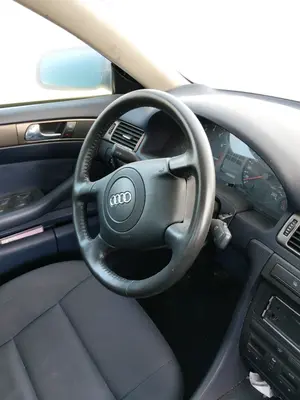 Foto de AIRBAG DELANTERO IZQUIERDO AUDI A6 BERLINA (4B2) 1.8 20V Turbo (150 CV / 110 KW)