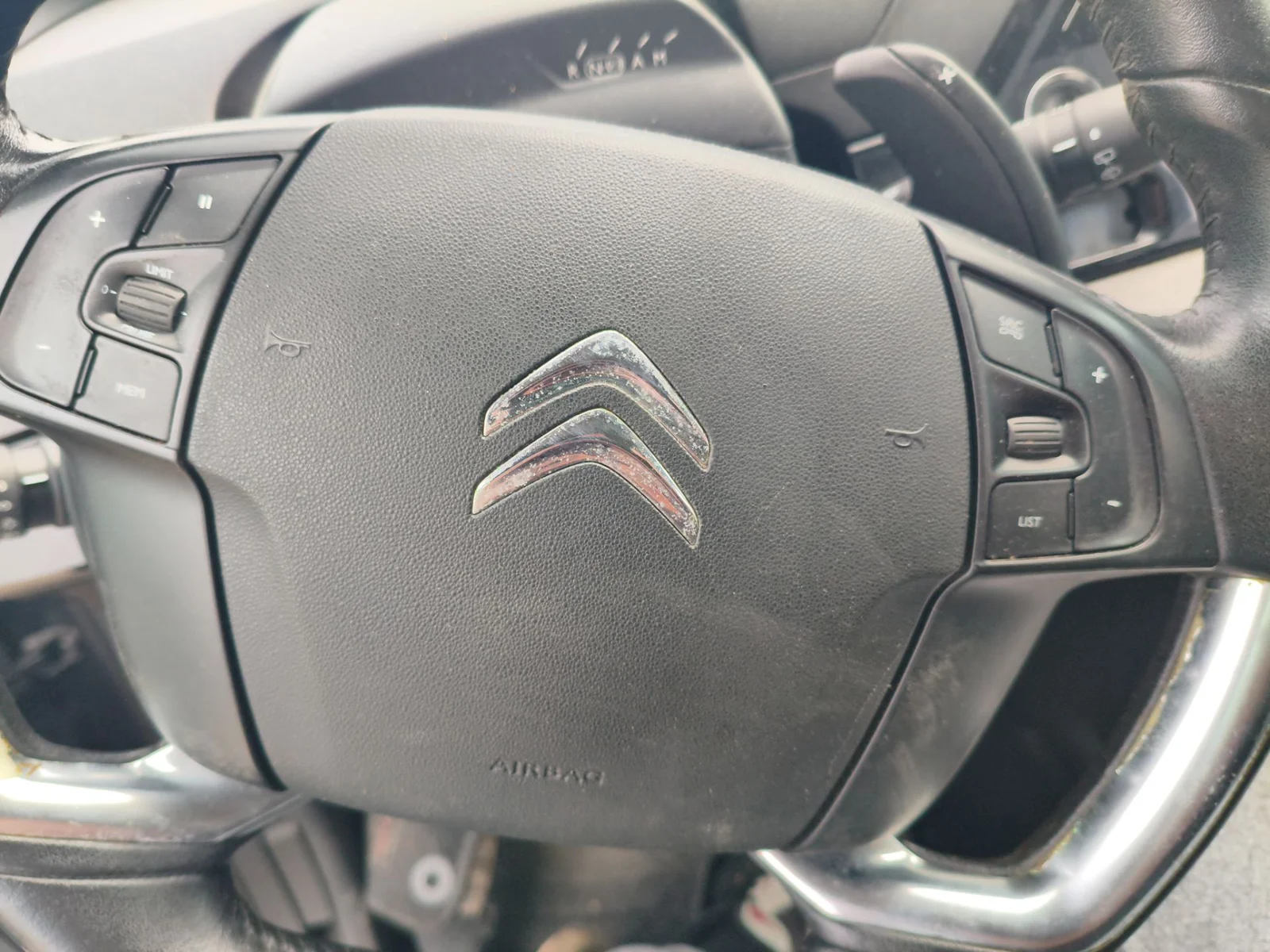 Foto de AIRBAG DELANTERO IZQUIERDO CITROEN C4 PICASSO/SPACETOURER 1.6 HDi FAP (92 CV / 68 KW)