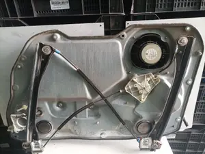 Foto de ELEVALUNAS DELANTERO IZQUIERDO SEAT CORDOBA BERLINA (6L2) 1.4 16V (101 CV / 74 KW) referencia 6L4837751 foto 5