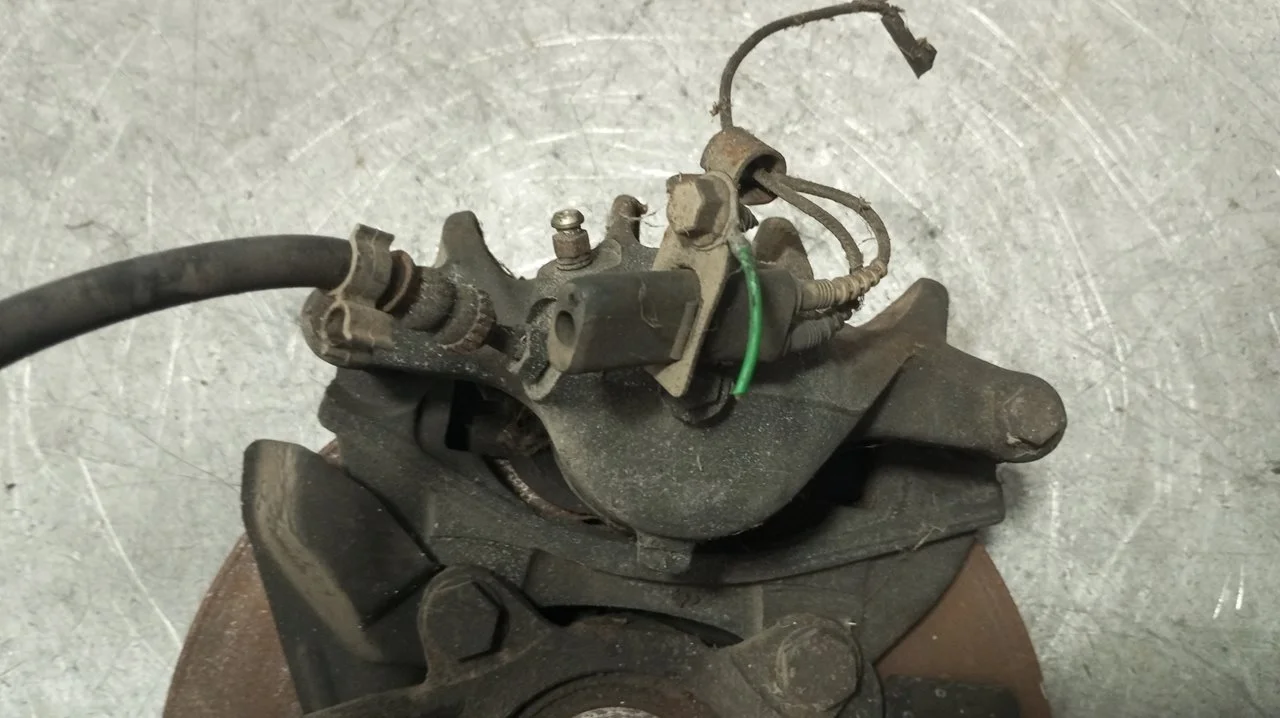 Foto de PINZA DE FRENO DELANTERA IZQUIERDA CITROEN EVASION 2.0 (121 CV / 89 KW) referencia 0000440192