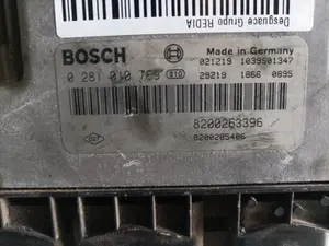 Foto de CENTRALITA MOTOR UCE RENAULT MEGANE II BERLINA 5P 1.9 dCi Diesel (120 CV / 88 KW) referencia 0281010769 foto 2