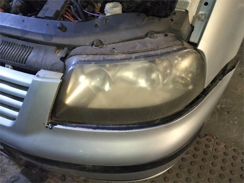 Foto de FARO IZQUIERDO SEAT ALHAMBRA (7V9)