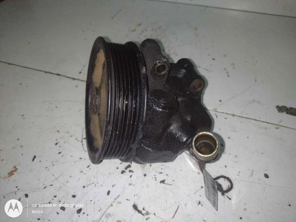 Foto de BOMBA DIRECCION FORD TRANSIT FURGÓN CORTO (FY) referencia YC1E3A733AB