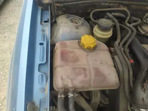 Foto de DEPOSITO LIMPIA FORD FOCUS BERLINA (CAK) 1.6 16V CAT (101 CV / 74 KW) referencia 1502303