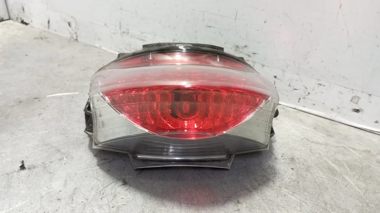 Foto de PILOTO TRASERO HONDA PCX 125 125 cm3 - 8.6 kW (0 CV / 0 KW) referencia 50R-001786