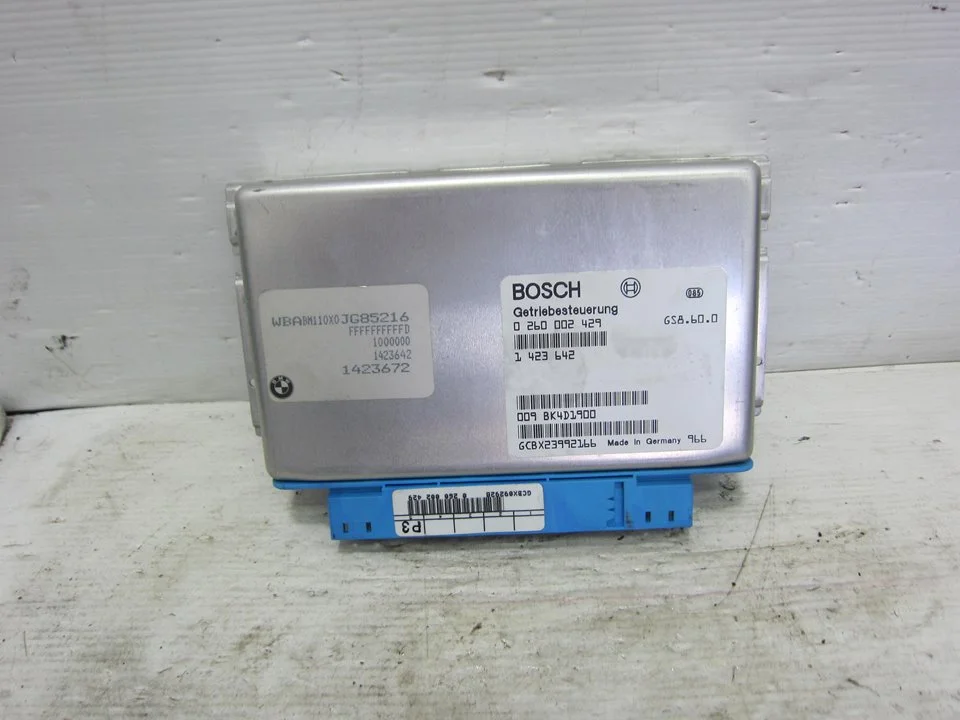 Foto de CENTRALITA MOTOR UCE BMW SERIE 5 BERLINA (E39) 3.0 24V Turbodiesel CAT (184 CV / 135 KW) referencia 0260002429