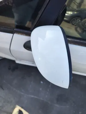 Foto de RETROVISOR IZQUIERDO FIAT GRANDE PUNTO (199) 1.4 (95 CV / 70 KW) referencia 0735596879 foto 3