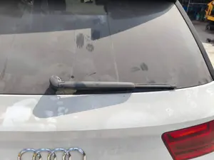 Foto de BRAZO LIMPIA TRASERO AUDI SQ7 (4MB) 4.0 V8 TDI (435 CV / 320 KW) referencia 4M0955407A 1P9
