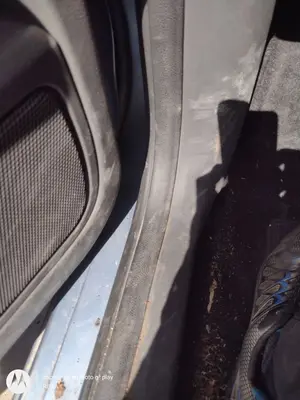 Foto de GOMAS CONTORNO PUERTA FORD FOCUS SPORTBREAK (CAP) 1.6 16V CAT (101 CV / 74 KW)