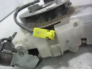 Foto de MANDO MULTIFUNCION NISSAN MICRA (K12E) 1.2 CAT (65 CV / 48 KW) referencia 25560 foto 2
