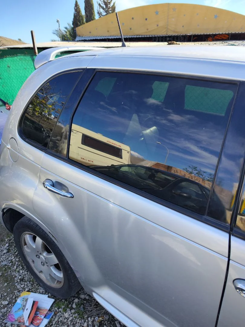 Foto de LUNA TRASERA DERECHA CHRYSLER PT CRUISER 2.2 CRD CAT (121 CV / 89 KW)