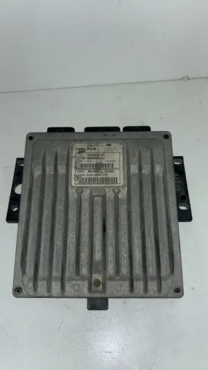 Foto de CENTRALITA MOTOR UCE RENAULT CLIO II FASE II (B/CB0) referencia 8200498185