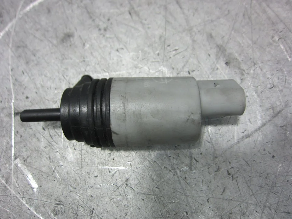 Foto de BOMBA LIMPIA VOLKSWAGEN PASSAT BERLINA (3B2) 1.9 TDI (116 CV / 85 KW) referencia 191132866