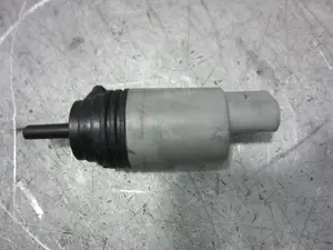 Foto de BOMBA LIMPIA VOLKSWAGEN PASSAT BERLINA (3B2) 1.9 TDI (116 CV / 85 KW) referencia 191132866