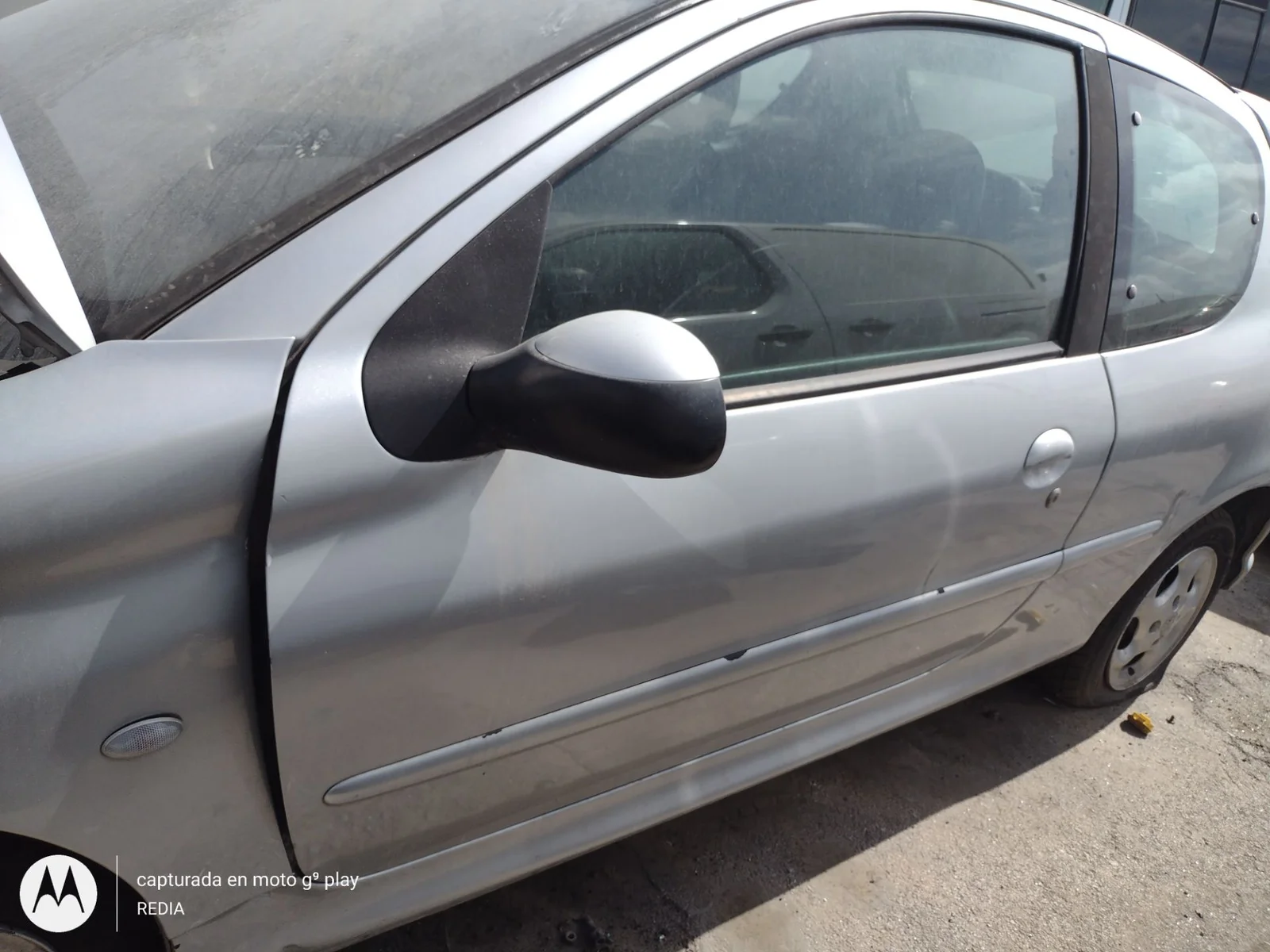Foto de PUERTA DELANTERA IZQUIERDA PEUGEOT 206 1.4 HDi (68 CV / 50 KW) referencia 9002K6