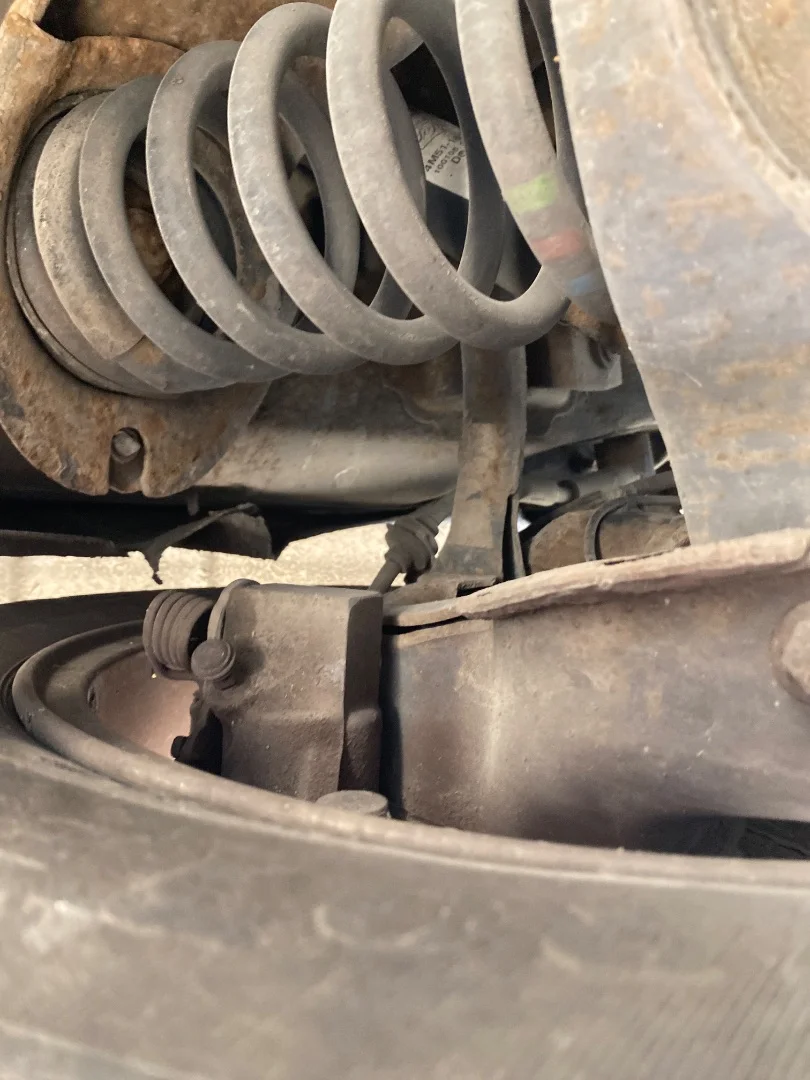 Foto de AMORTIGUADOR TRASERO DERECHO FORD FOCUS SPORTBREAK (CB4)