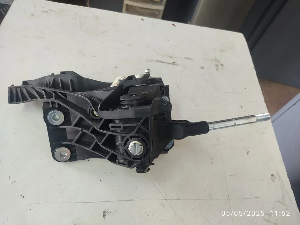 Foto de PALANCA CAMBIO FORD TRANSIT CUSTOM FURGÓN (TTF) referencia BK2R7C453MKF