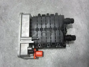 Foto de MODULO ELECTRONICO PEUGEOT 508 Híbrido 265 kW (1.6 Ltr. - 147 kW) (360 CV / 265 KW) referencia 9821712680 foto 2